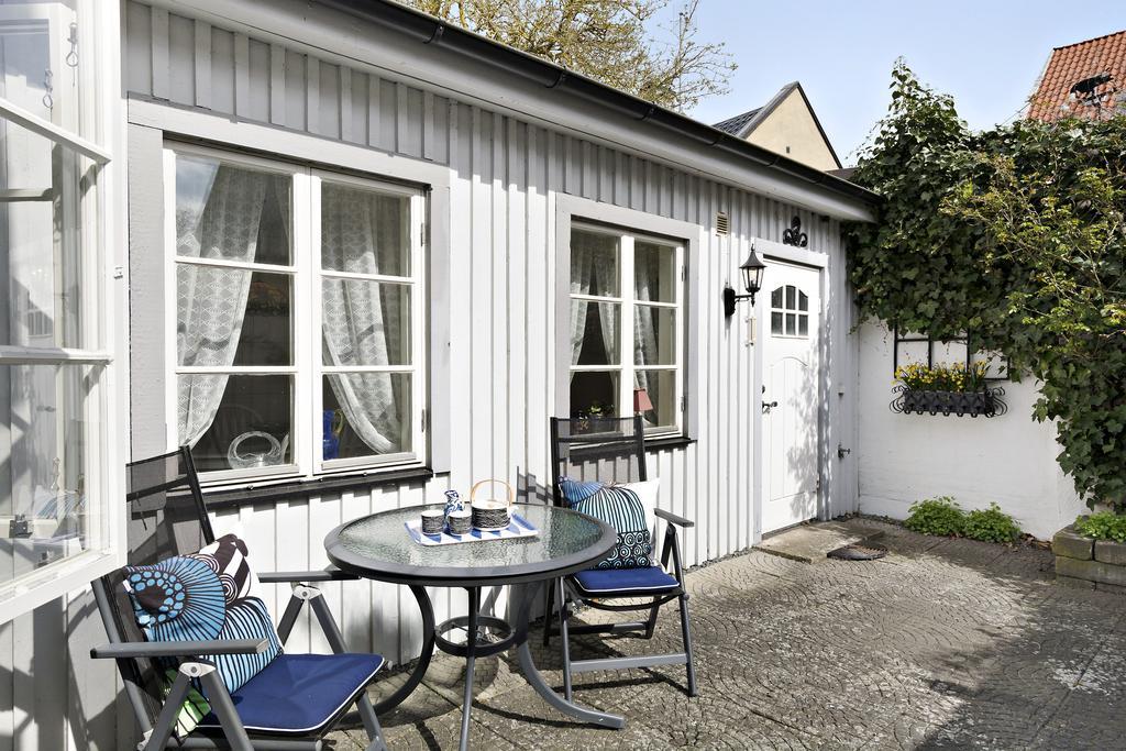 Charming Townhouse Villa Ystad Kültér fotó